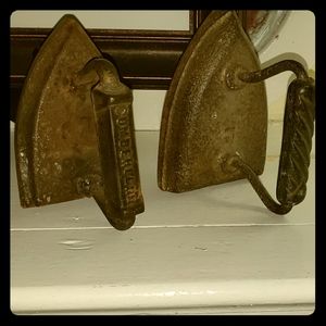 Antique Cast Iron Clothing Iron